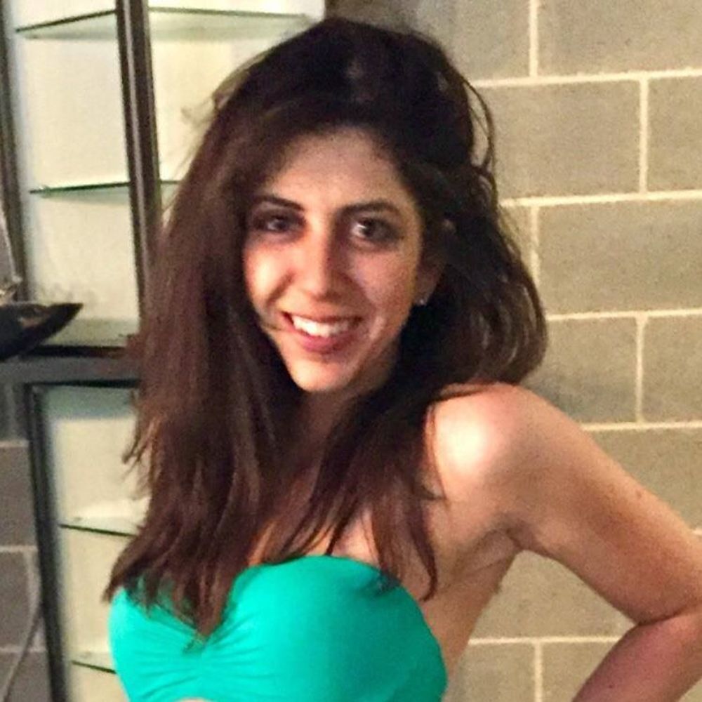 Meet your Posher, Pamela